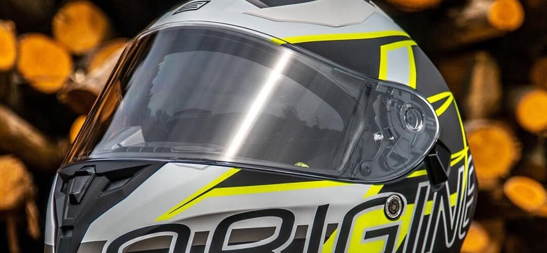 Polikarbon Kask İyi Mi?
