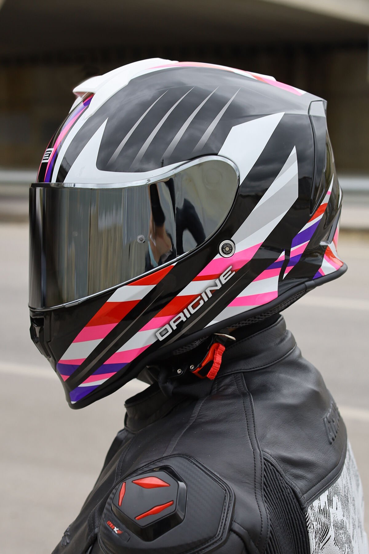 Dinamo Foolish Siyah-Beyaz-Pembe Kask