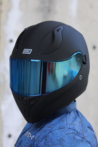 Strada Mat Siyah Güneş Vizörlü Kask Iridium Mavi Camlı